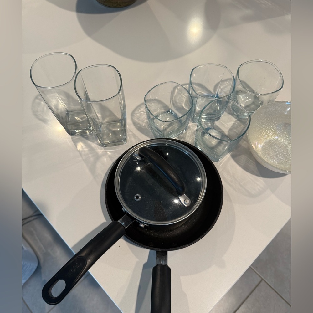 Black Non-Stick Frying Pan Set with Glass Lid
